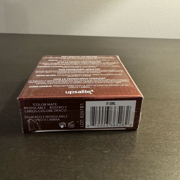 Danessa Myricks Yummy Skin Blurring Balm Powder Flushed It Girl 18 g .63 oz NIB - Picture 6 of 6